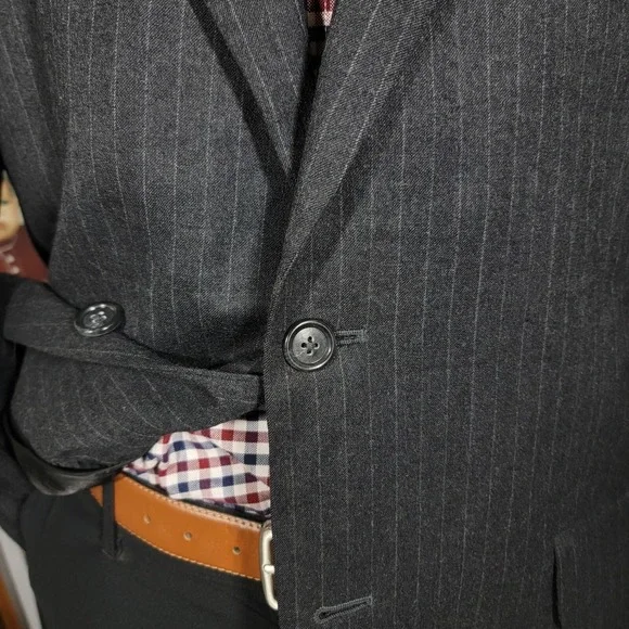 JOS A BANK Men's Flannel Sport Coat Two Button Black‎ Striped Wool Cashmere 43R